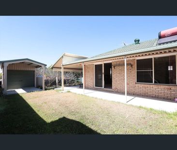 Charming Family Living in a Prime Location - Photo 1