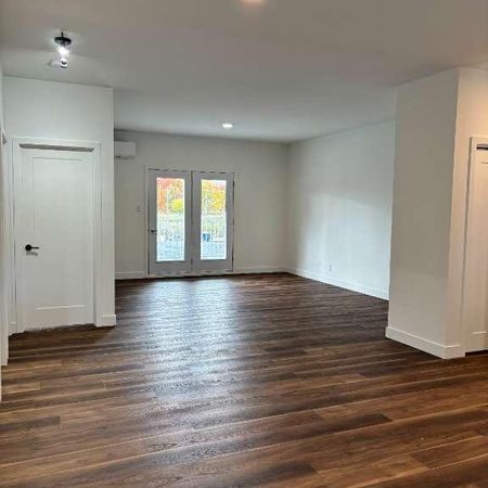 Grand appartement 5½ NEUF à louer à Drummondville - Photo 3