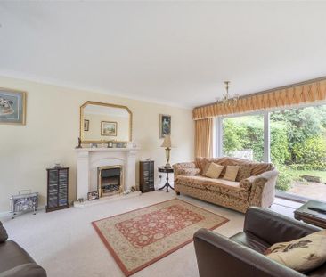 4 bedroom detached house to rent - Photo 1