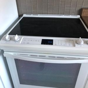 Beau 3 1/2, chambre fermée - Photo 2
