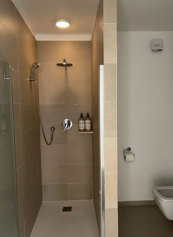 Traumhafte neuwertige 2-Zimmer-Wohnung mit großem Balkon in erstklassiger Lage! - Foto 5