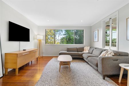 Updated Home with Multiple Living Areas - Photo 4