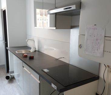 Location Appartement 3 pièces 62m² LE CREUSOT 71200 - Photo 5