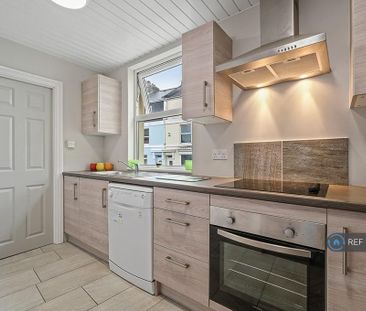7 bedroom semi-detached house to rent - Photo 6