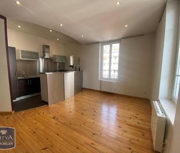 Location Appartement 3 pièces 60m² ST ETIENNE 42000 - Photo 2