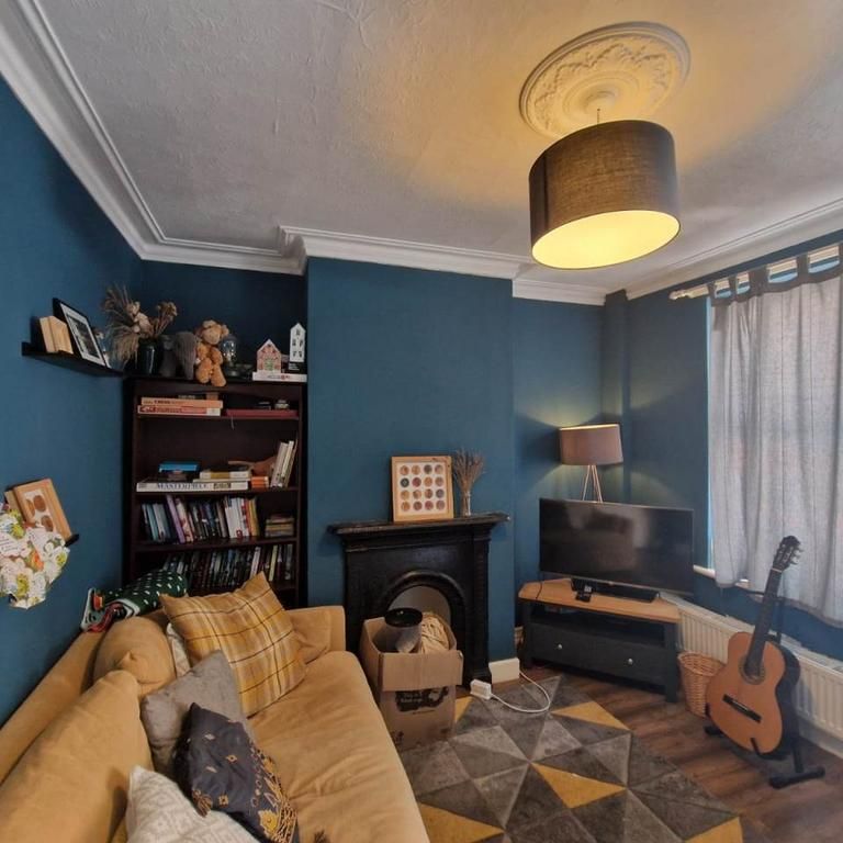 2 bedroom house to rent - Photo 1