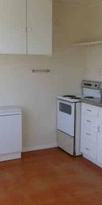 Sunny Cottage near the beach. - Photo 4