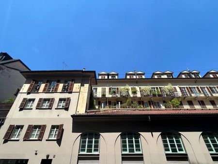 Via Molino delle Armi, Milan, Lombardy 20122 - Photo 2
