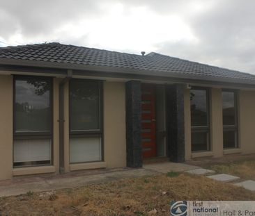 Immaculate 3-Bedroom Home in Quiet Block of Only Two - Photo 5