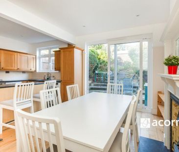 4 bedroom terraced house to rent - Photo 6