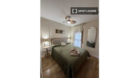 1 room luxury Apartment for rent in Valencia - Photo 5