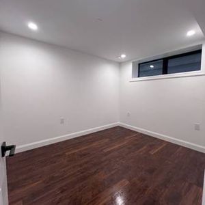 Brand new 2 bedroom 1 bathrooms basement available now - Photo 2