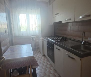 Apartament 2 decomandat, mobilat, utilat,etaj 3 - Calea Bucuresti - Ro - Photo 6