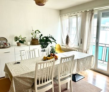Bel appartement au 4ème étage de 4,5 pièces à Sierre - Photo 1