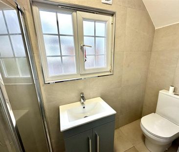 4 bedroom chalet to rent - Photo 5