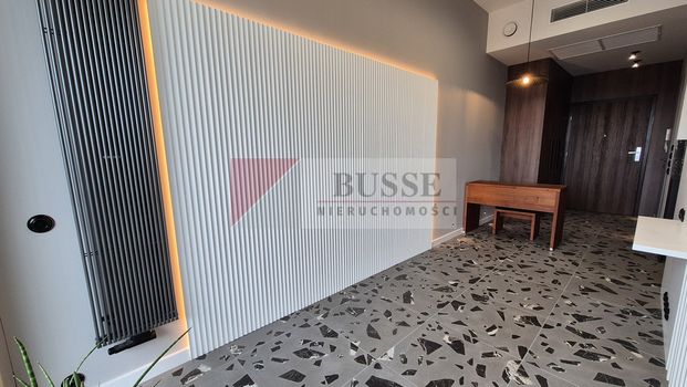 Kawalerka w Hanza Tower, balkon, basen - Фото 1