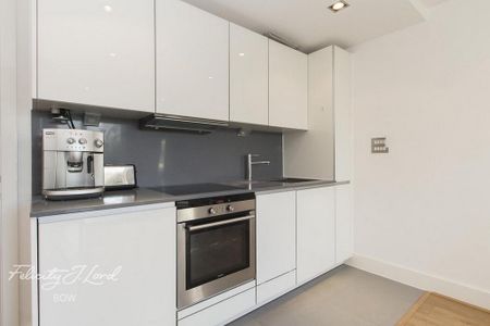 Studio to rent - Photo 4