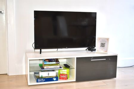 2 Bed Flat, Kings Road, RG1 - Photo 4