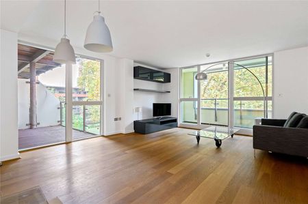 A spacious one bedroom apartment with south facing park views. - Photo 3