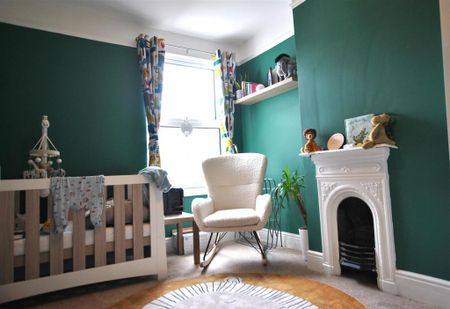 3 bedroom terraced house to rent - Photo 5