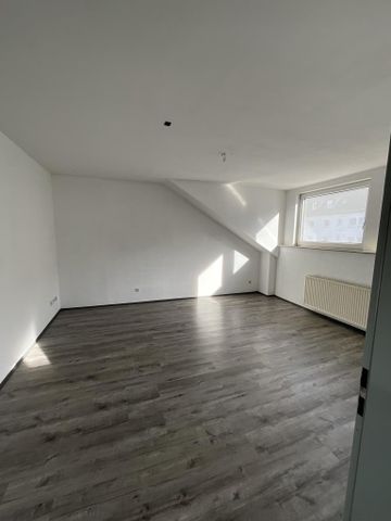 Bezugsfertige 2-Zimmer-Wohnung imit Balkon in Plettenberg - Photo 3