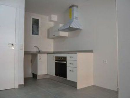 Piso de alquiler en Morvedre - Photo 2