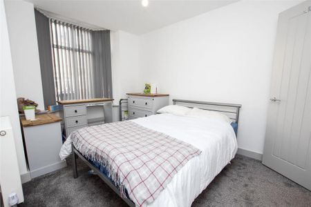 6 bedroom house to rent - Photo 5