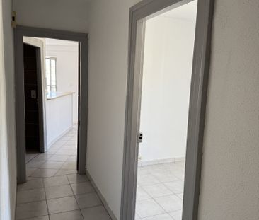 Location Appartement 2 pièces 36m² MONTPELLIER 34000 - Photo 3