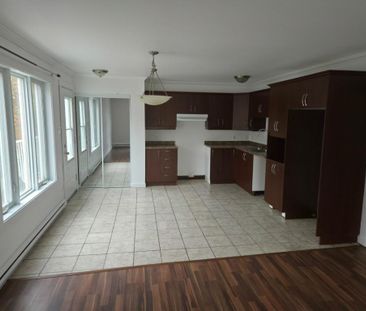 Superbe appartement 5½ de style condo Fleurimont - Photo 1