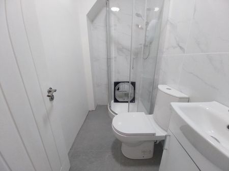 Neville Street, CARDIFF - Photo 5