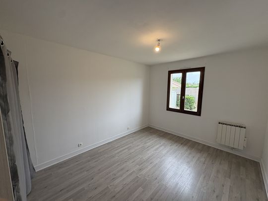 Location Maison 4 pièces 90m² ROQUEFORT 47310 - Photo 1