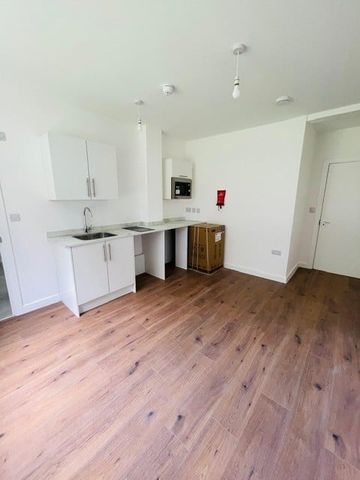 Studio Flat, Beulah Road, CR7 - Photo 5