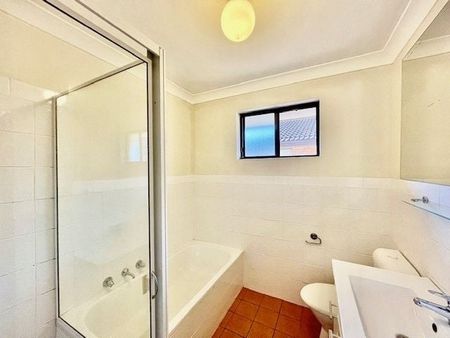 Beautifully Renovated Two-Bedroom Unit! - Photo 5