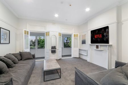 Bondi Junction - Photo 2