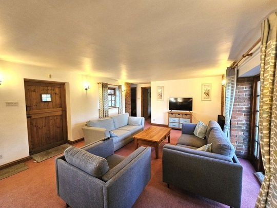 3 bedroom cottage to rent - Photo 1