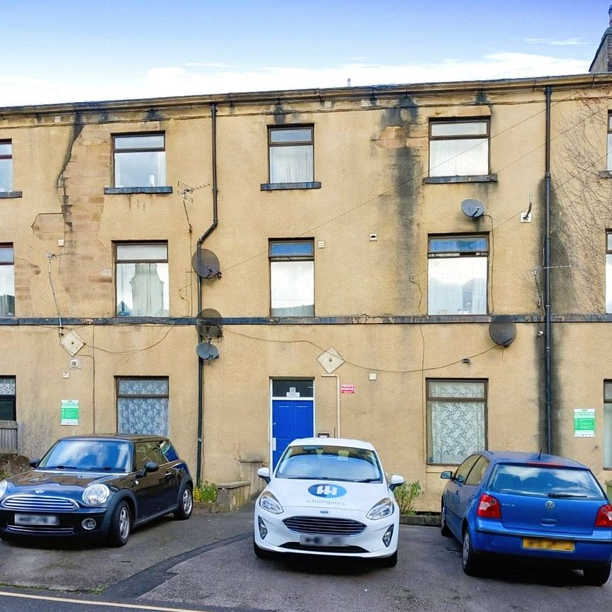 Dunham Court, 1-3 Rook Street, Huddersfield - Photo 1