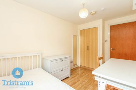 2 bed Apartment for Rent - Photo 5