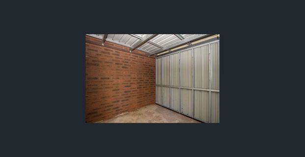 Charming 3 Bedroom Home in Cable Beach - Photo 1