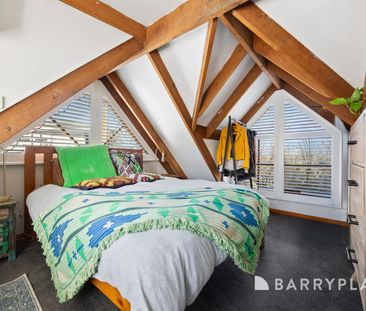 Coastal Charm in Pioneer Bay - Photo 4