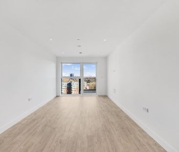 Jargonelle House, Pavana Square Brentford TW8 - Photo 3