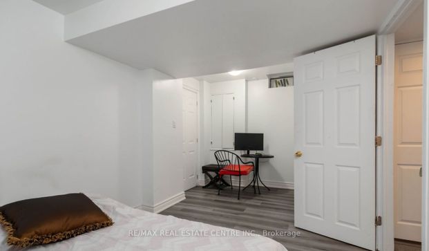 For Lease - 5438 Tenth Line Unit# BASEMENT, Mississauga, Ontario - Photo 1