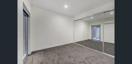 2/11 Hayes Street, Northcote VIC 3070 - Townhouse For Rent | Domain - Photo 3