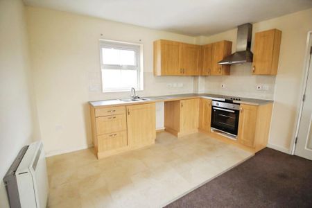 2 bedroom apartment to rent - Photo 2