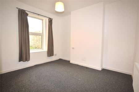 Clifton Street, Plymouth, Devon, PL4 - Photo 3