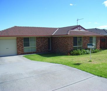 FAMILY HOME - ALBION PARK RAIL - Photo 6