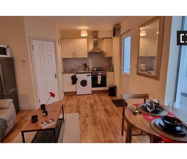 1-bedroom apartment for rent in Cabra-Drumcondra, Dublin - Photo 1