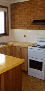 2 BEDROOM DUPLEX + LARGE RUMPUS - Photo 4