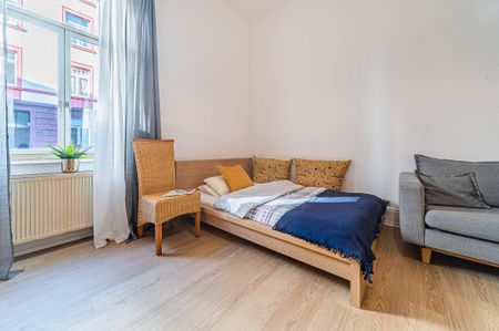 City-Residence: Großzügige 1-Zimmer-Wohnung mit Doppelbett Nähe Kirchplatz - Photo 5