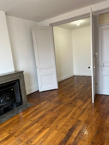 Location Appartement 2 pièces 40m² VILLEURBANNE 69100 - Photo 3