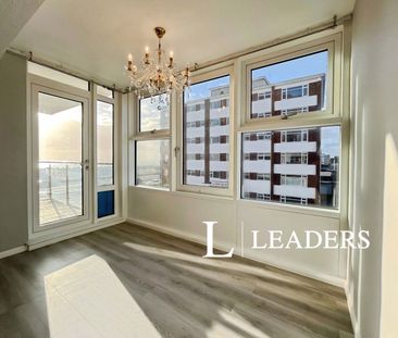 2 bedroom apartment to rent Kingsway, Hove, East Sussex, BN3 - Photo 4